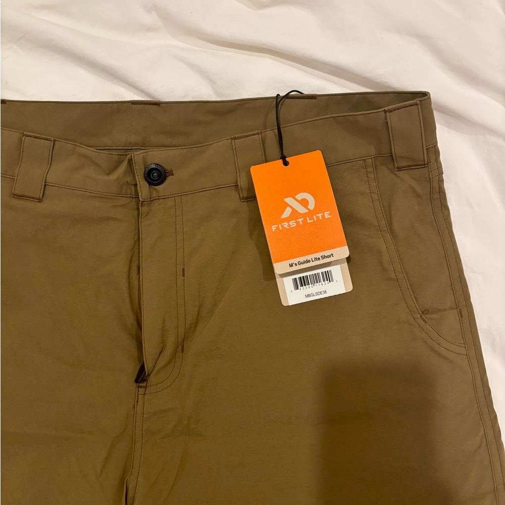 NWT LTE men’s guide lite short in dry earth